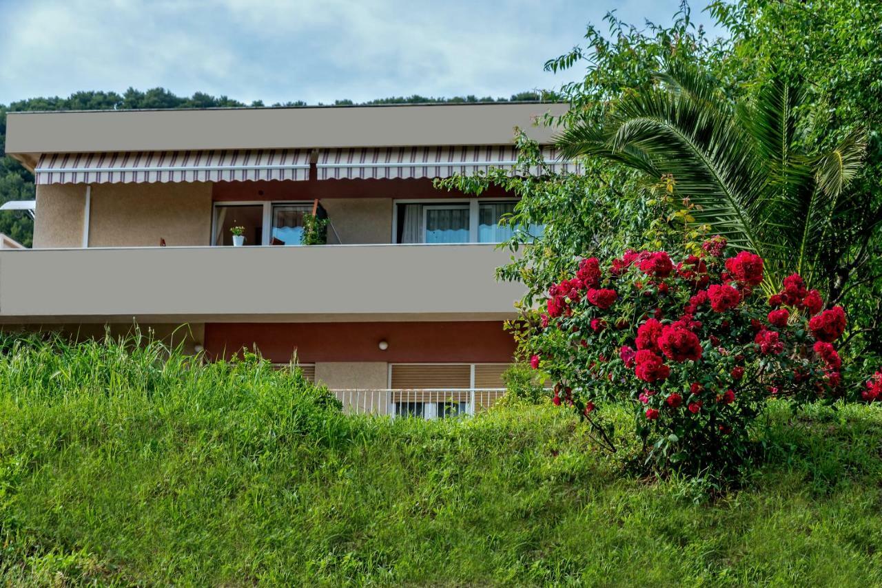 Apartments Emi Split Exterior photo